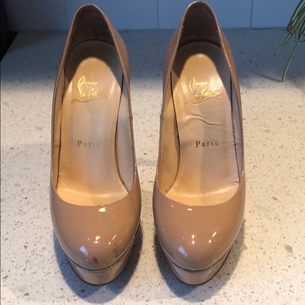 Louboutin Nude Patent Leather Pumps